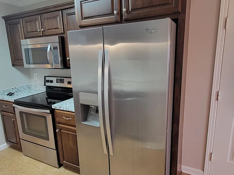 134 Liverpool Cv — Photo 9