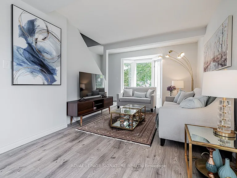100 William Curtis Cir — Photo 8