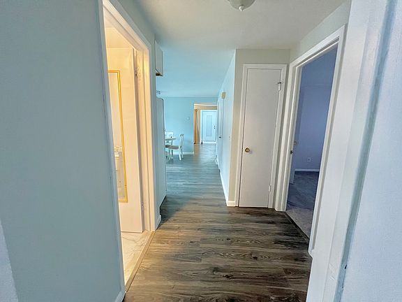 3rd image of 133 Sunshine Dr Floor 1