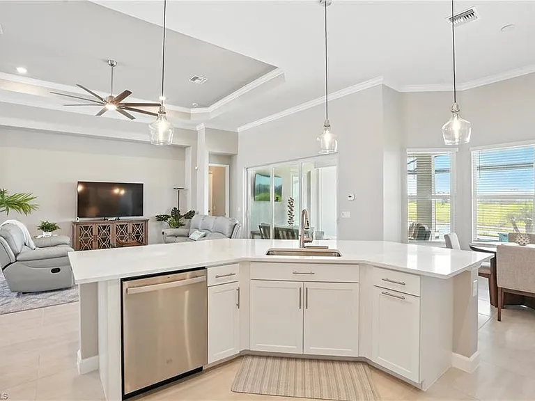 15027 Longs Ln — Photo 17