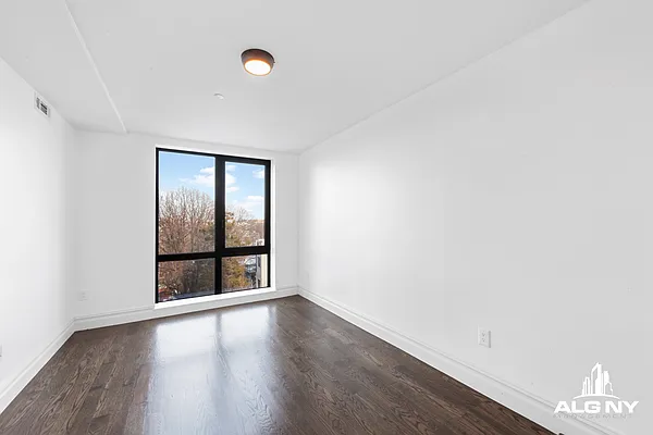 Rented by ALG NY Management, LLC. | media 3