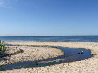 15 Cousins St, Northport, NY 11768