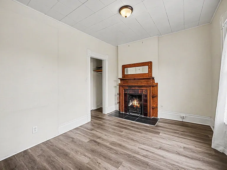 302 N Bannock St #B — Photo 10
