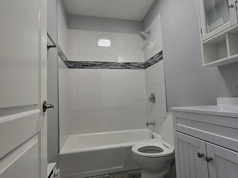 923 W Waveland Ave #1D — Photo 17