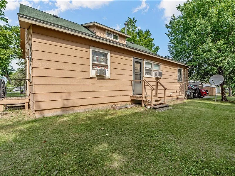 1 bed, 700 sqft, $1,025 — Photo 3