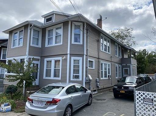 4th image of 26 Oakland Ave #28