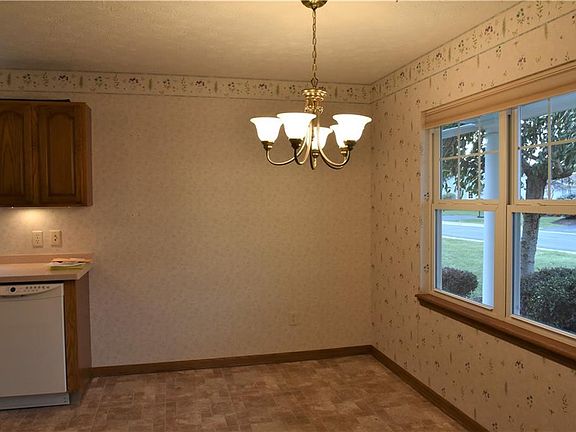 4th image of 5430 Goldenrod Cir