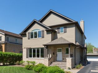 491 Sumac Rd, Highland Park, IL 60035