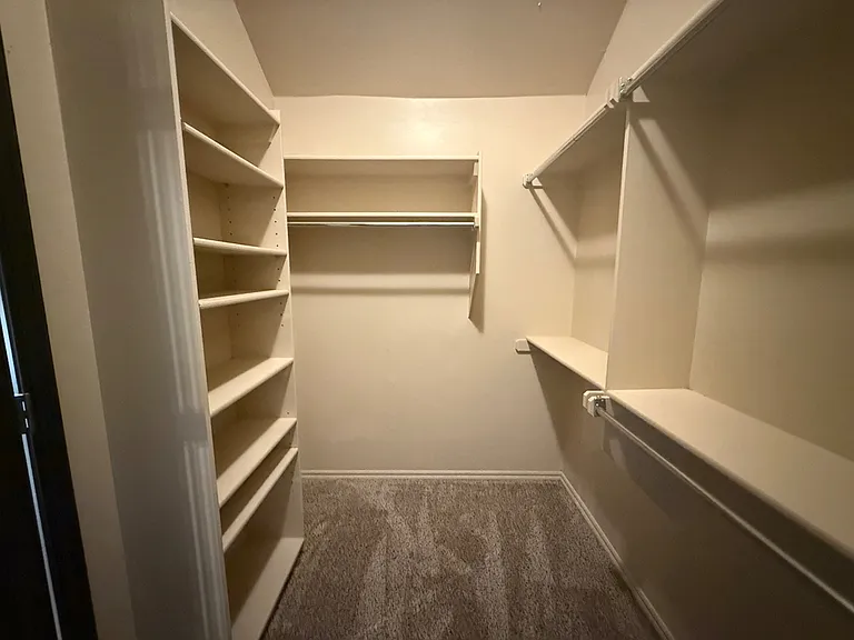 19132 Cottonwood Ct — Photo 25