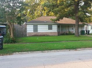 8553 Ridgepoint Dr, Houston, TX 77055