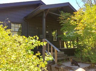7042 NE Siskiyou St, Portland, OR 97213