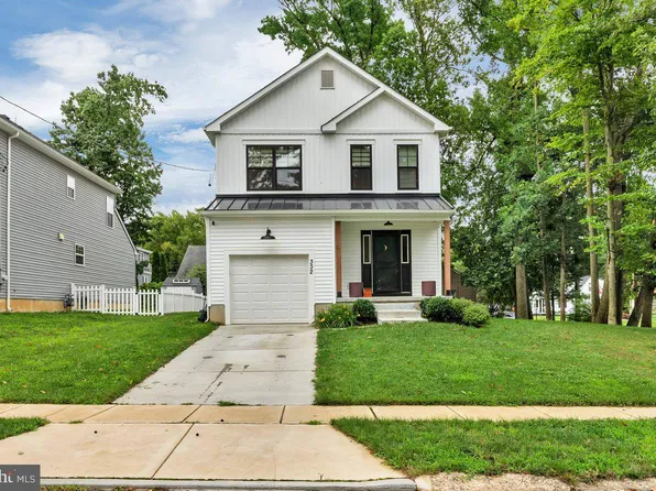 332 Bryant Ave, Oaklyn, NJ 08107