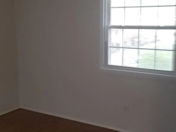 2124 Dorothy Ave, Louisville, KY 40205
