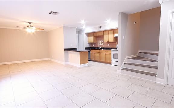3rd image of 4316 Downs St