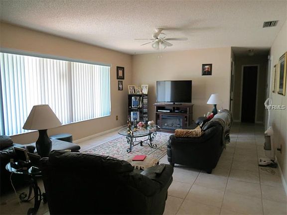 2nd image of 607 N Firwood Dr
