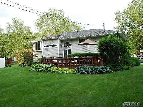 4th image of 30 Butterfield Dr