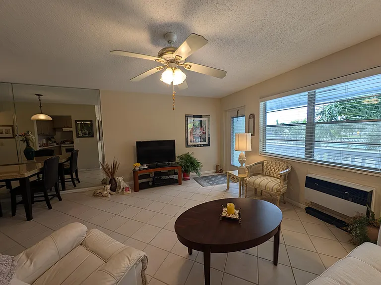 436 Markham Dr #436-T — Photo 6