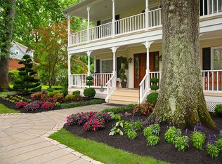 12322 Bennett Rd, Herndon, VA 20171