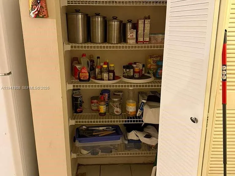6031 Shakerwood Cir #107 — Photo 3