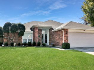 2735 Garden Oak Pl, Grand Prairie, TX 75052