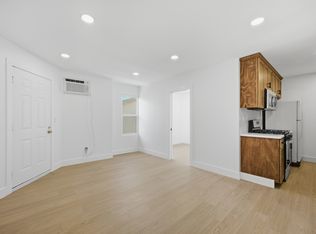 1040 W 165th Pl APT 2, Gardena, CA 90247