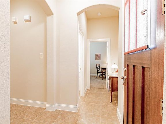 2nd image of 4117 Pecan Bend Ln