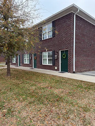 1112 King Arthur Ln #B Photo 1
