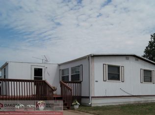 1604 Pennsylvania Ave, Bismarck, ND 58504