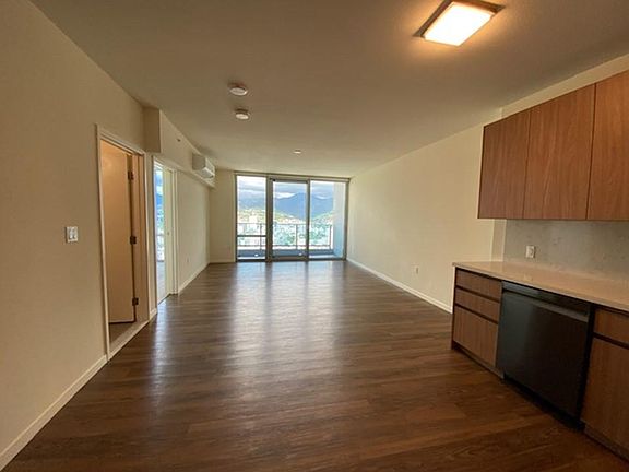 5th image of 1391 Kapiolani Blvd #4305