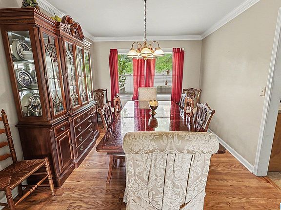 5th image of 2014 Creely Cir