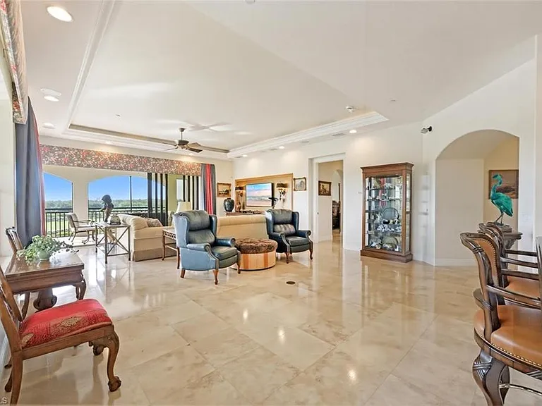 2538 Marquesa Royale Ln #Penthouse 5-301 — Photo 14