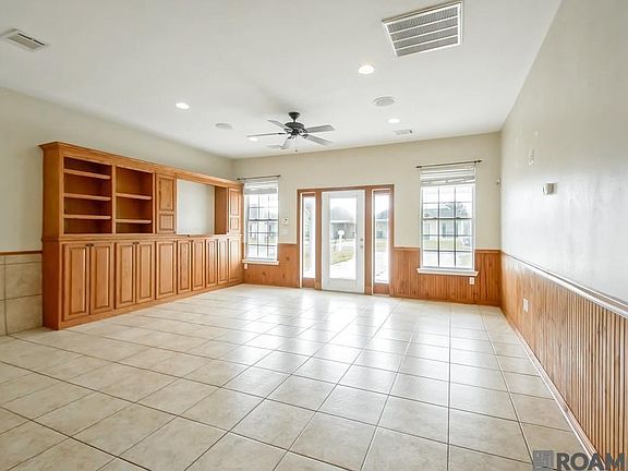 4th image of 13515 Rose Dr