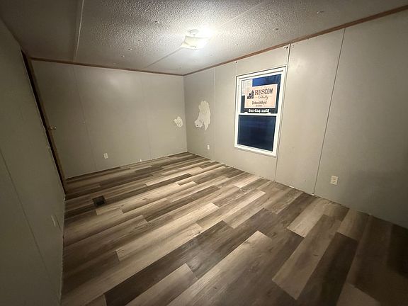 2nd image of 1055 County Road 222