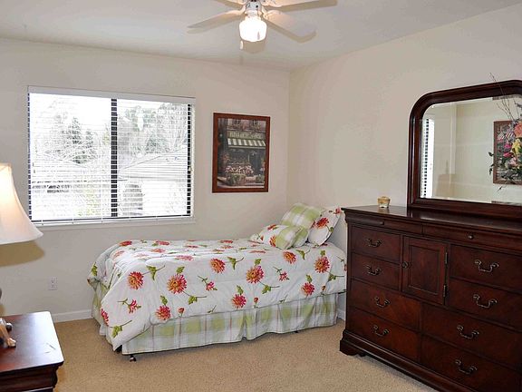2nd image of 1003 Ashland Ct