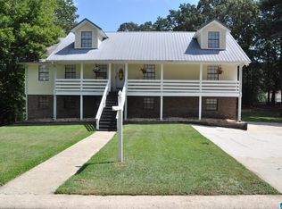 713 12th Ln, Pleasant Grove, AL 35127