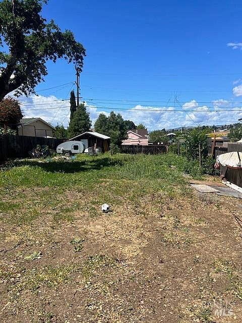 2nd image of 1038 Florida Street