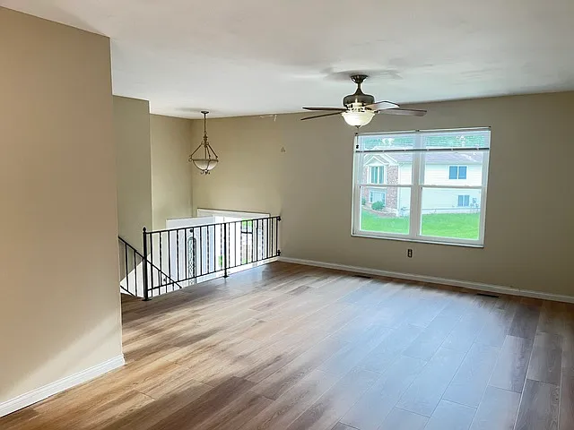 930 Bellestri Dr — Photo 4