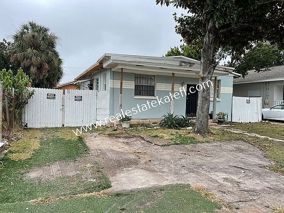 2nd image of 2714 W Union St
