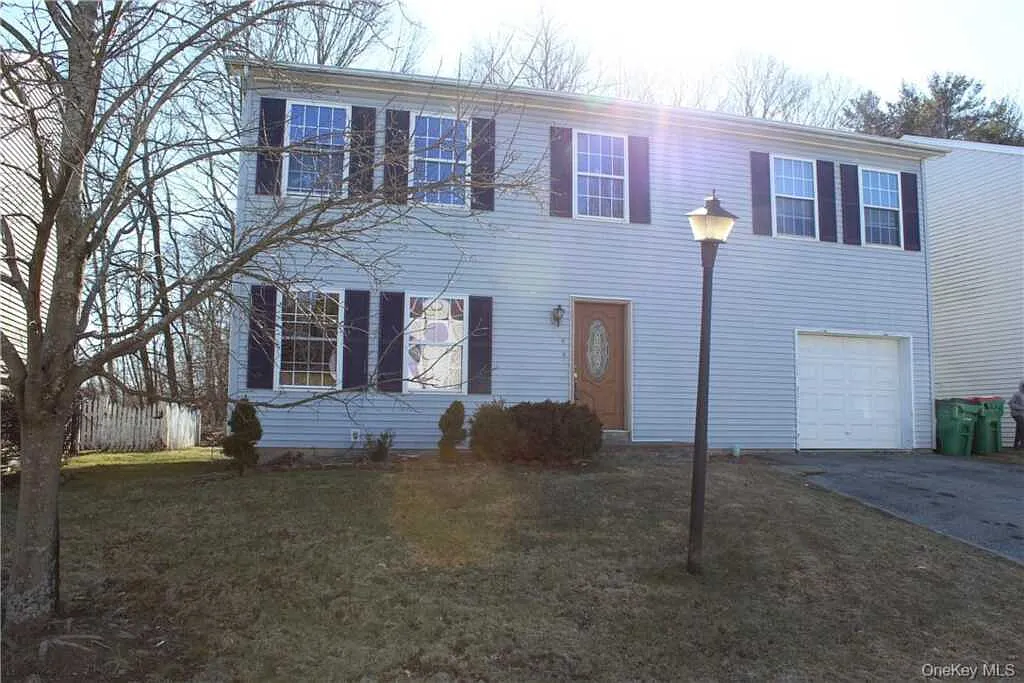24 Wood Street, Poughkeepsie, NY 12603 — Photo 1