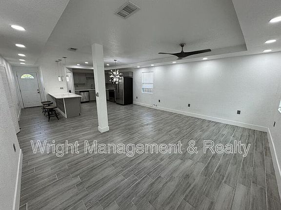 4th image of 6781 69th Ave N