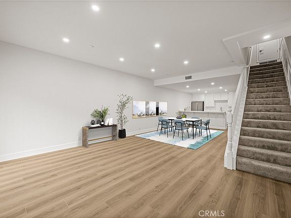 3rd image of 17200 Newhope St APT 31