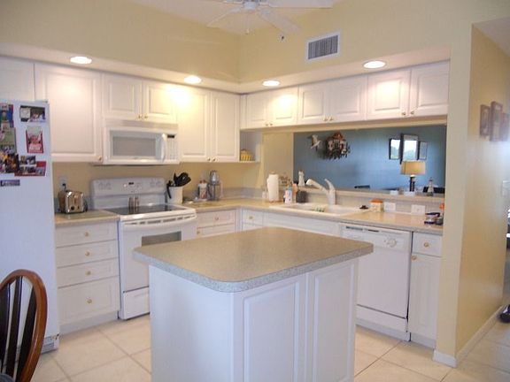 2nd image of 1200 Country Club Dr APT 3304