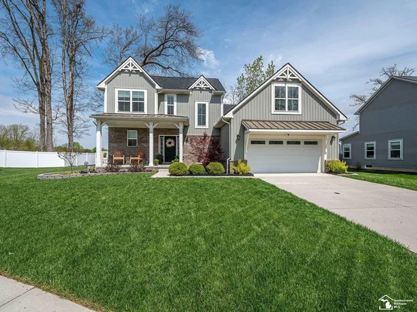 746 Forest Ln, Dundee, MI 48131