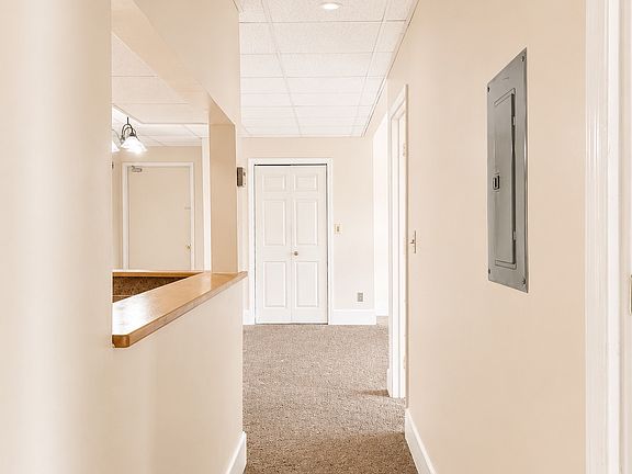 4th image of 400 Vrooman Ave APT 302