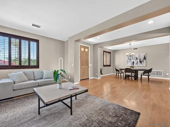 10304 Chase Creek Ln, Lakeside, CA 92040