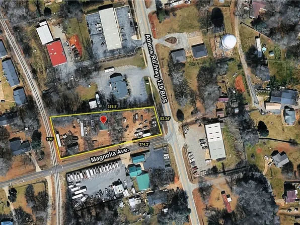 712 Athens Street, Jefferson, GA 30549
