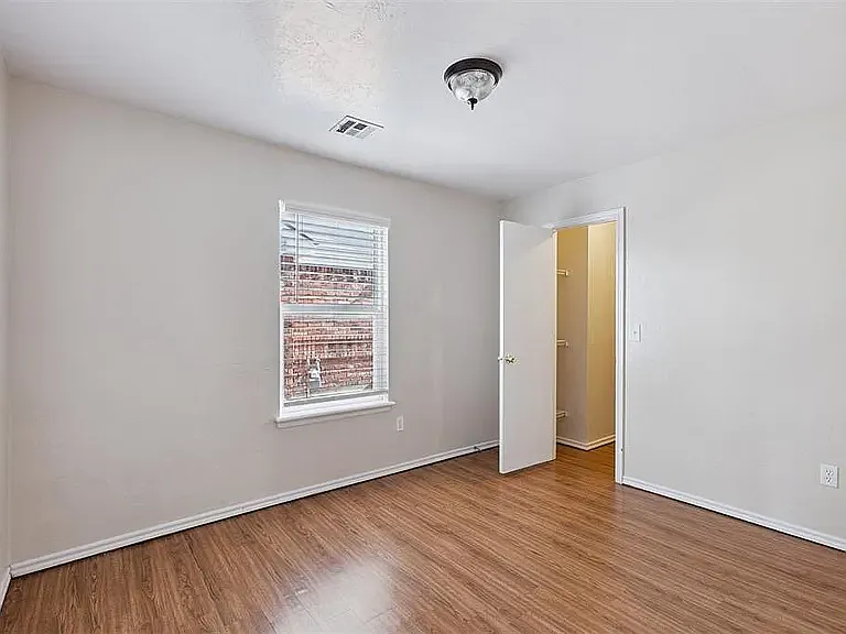 602-604 Welston Cir #1 — Photo 22