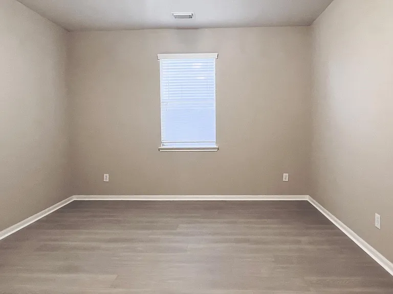 719 Pickett Hill Ln — Photo 24