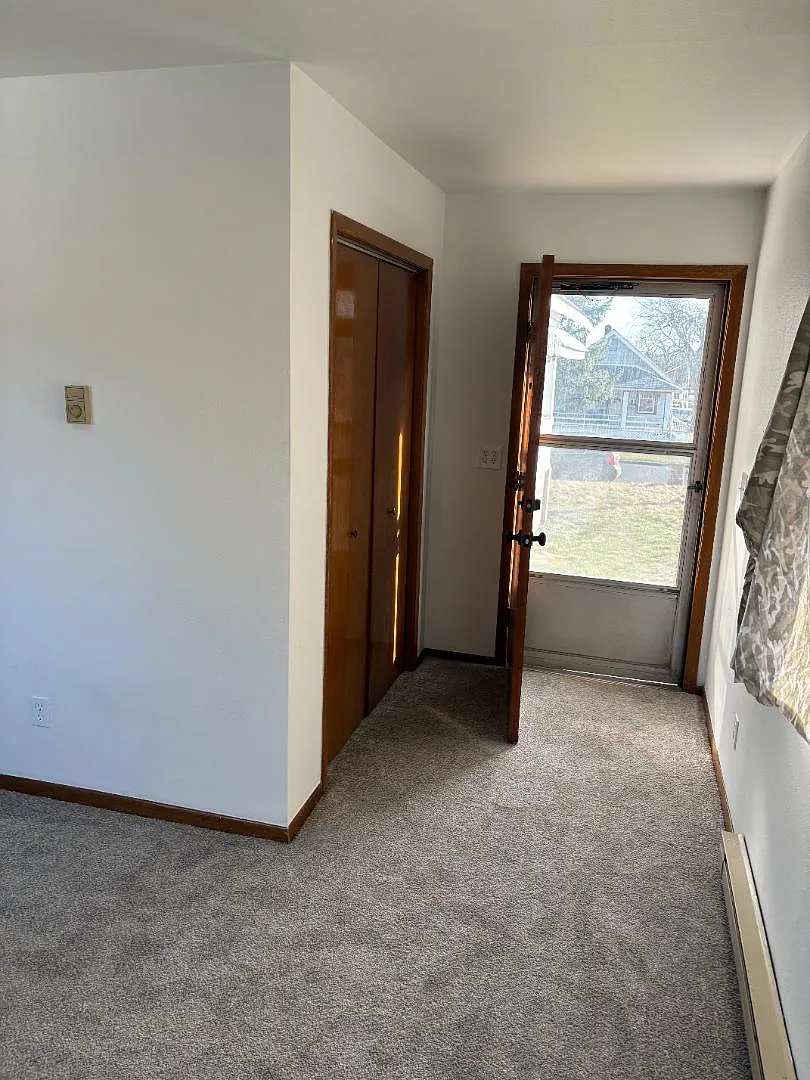 Unit Photo - 603 E Providence Ave #A