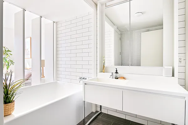 Rented by AA Management | media 4